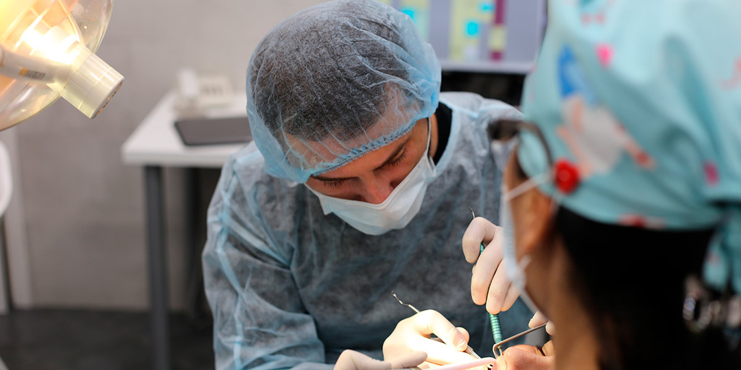 Сломался зуб – страшная сила бруксизма