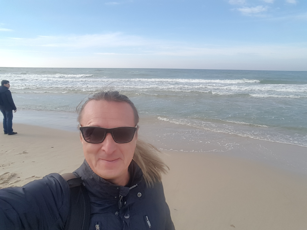 Я на берегу Балтийского моря. 9 октября 2018 года.