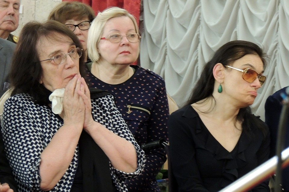    Гитана Аркадьевна с дочерью Марией Анастасия ПЛЕШАКОВА