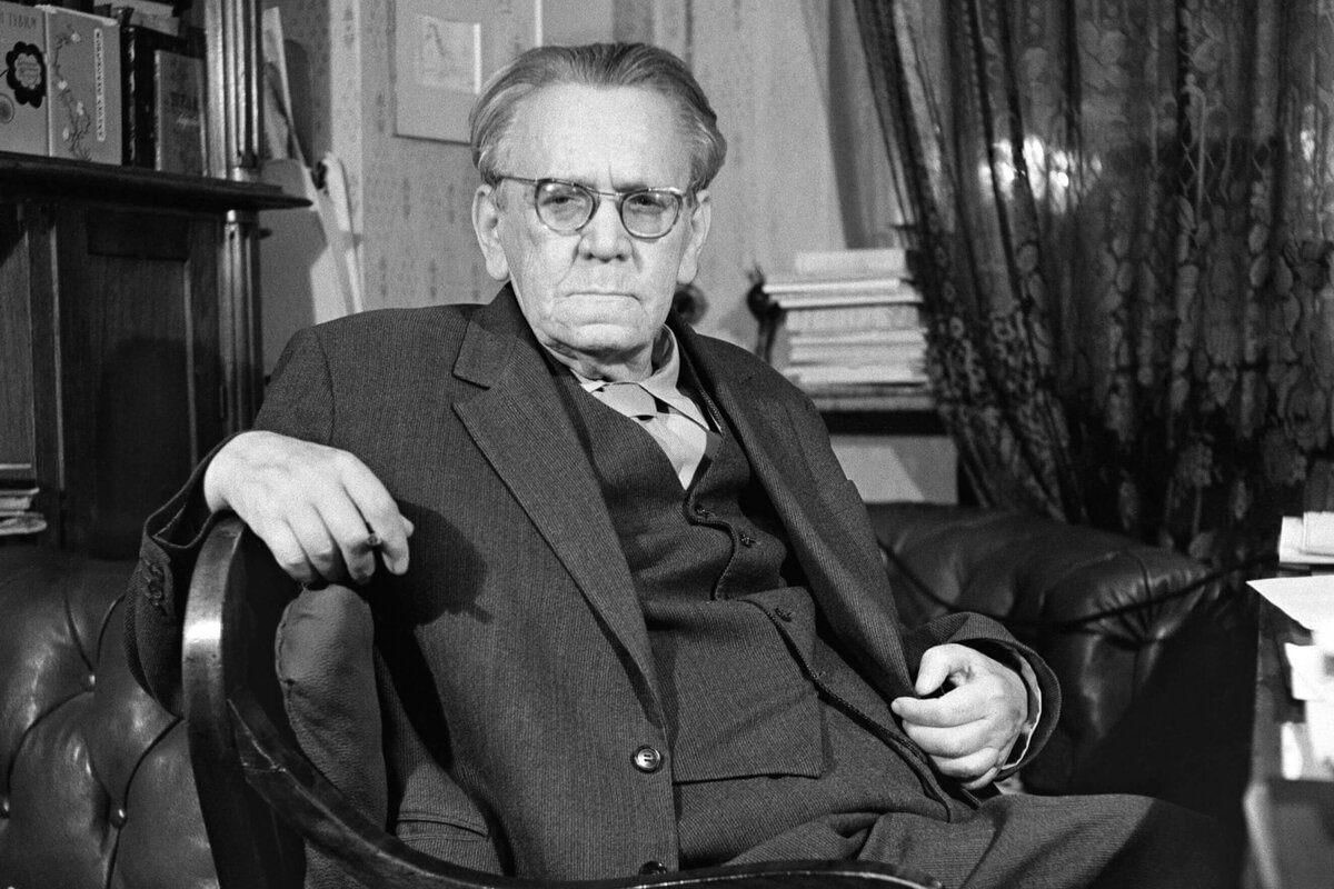 Поэт и автор детских книг Самуил Яковлевич Маршак (1887—1964) (фото из интернета).