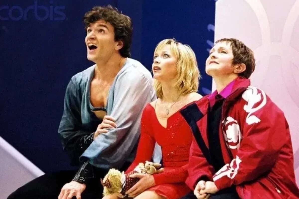    Двойное награждение в Солт-Лейк-Сити-2002 показало, что отстоять свои законные интересы спортивной России уже не удается. Хотя масштабы будущей катастрофы тогда еще мало кто мог предвидеть.