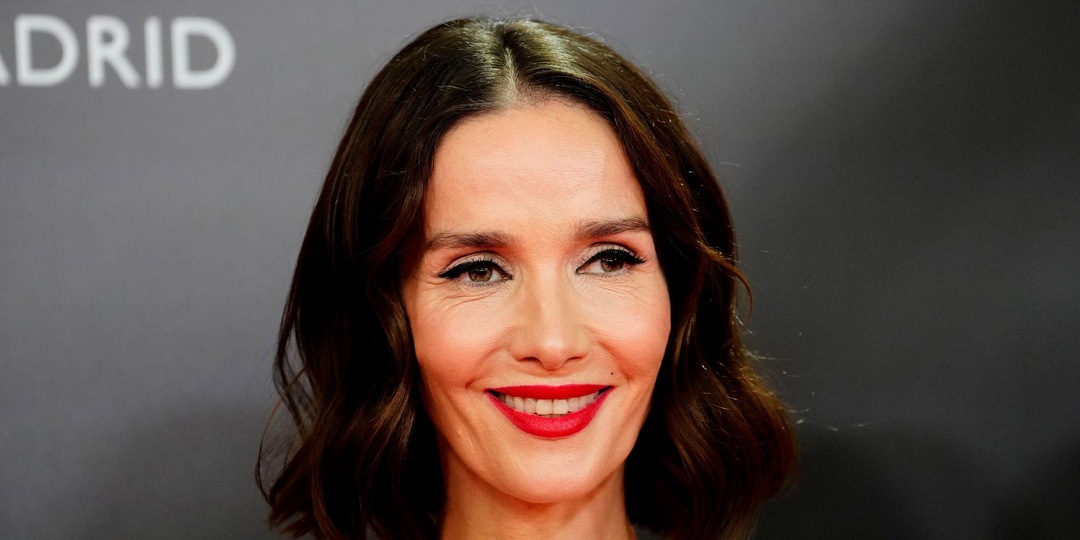 48-летняя Наталия Орейро похвасталась формами в откровенном корсете