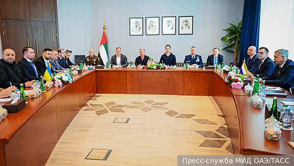     Фото: Пресс-служба МИД ОАЭ/ТАСС   
 Текст: Валерия Городецкая