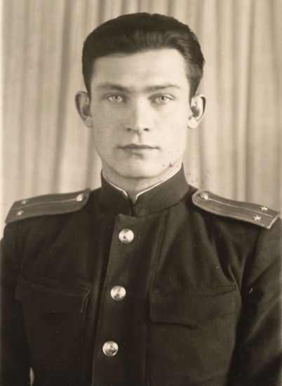 Пилот 13 ИАП лейтенант Василий Гаврилович Самохвалов
