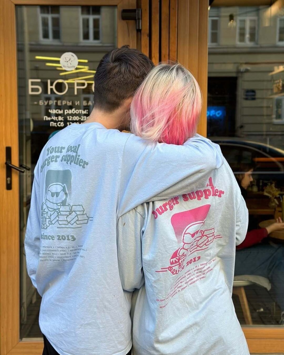    «Бюро» Приятно быть разведенным! В бургерных «Бюро» решили повторить уже традиционную акцию: 14 февраля принесите свой паспорт со штампом о разводе и получите бутылку вина в подарок. Средний проспект ВО, 53; Рыбацкая ул., 4; Садовая ул., 13/15 Фото: Архивы пресс-служб