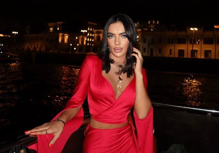 Блогершу Олесю Рожкову отправил под арест. Обложка © Instagram (признан экстремистской организацией и запрещён на территории Российской Федерации) / roozhkova