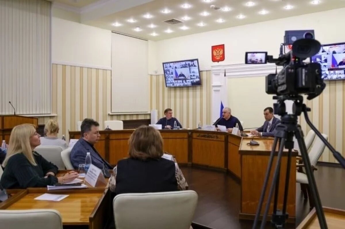    В Крыму чиновникам грозят взыскания за срыв работы с жителями МКД