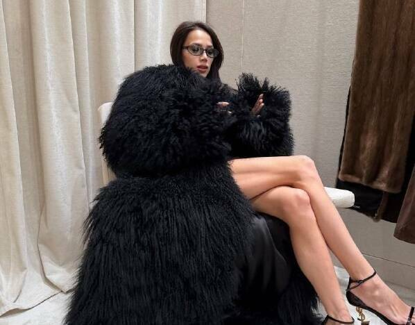 К ДОЛГОЖДАННОМУ НОВОМУ____ НЕЗАБЫТОЕ СТАРОЕ: известные ведущие "борозды не испортят", даже, в любимой передаче _____ "Ледниковый период".