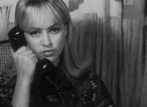 Фото: Т. Иваненко в фильме "Внимание, цунами!"