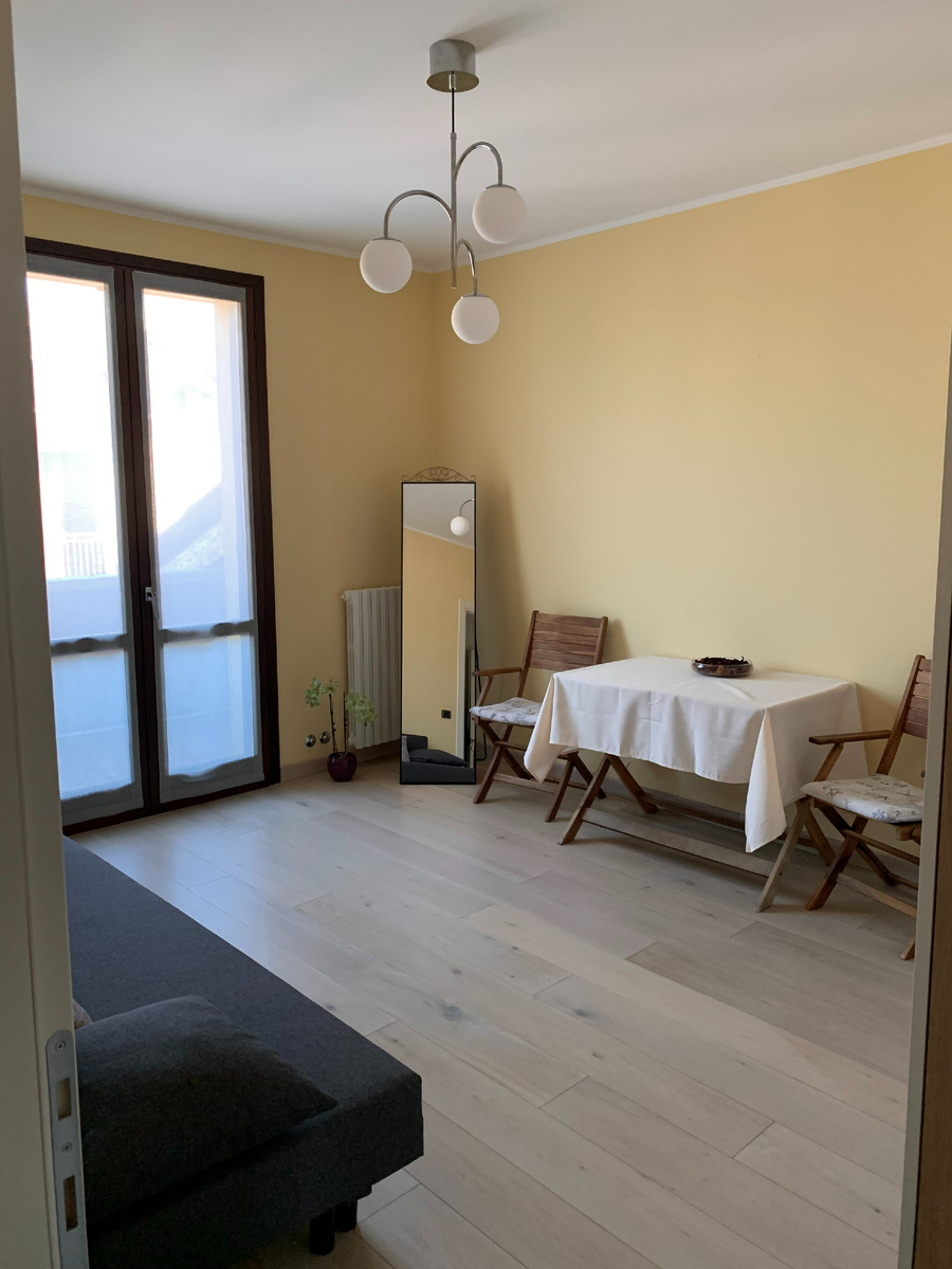 Наша комната для гостей "До". Фото из архива автора.