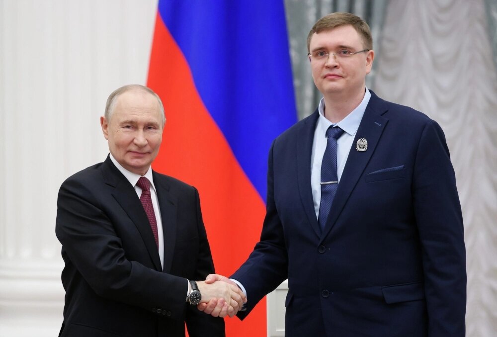    Сотрудник Высокотехнологического научно-исследовательского института неорганических материалов имени академика А. А. Бочвара Александр Аникин. Фото: РИА Новости/ Кристина Соловьева