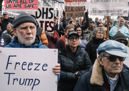    Судьбы мира решаются на американском майдане?