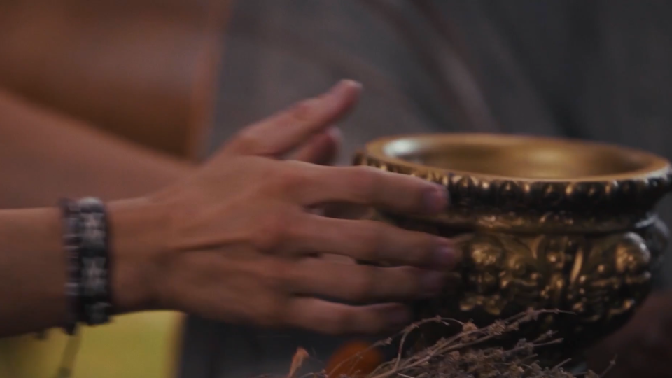 ФОТО: Кадр из программы "Легенды и мифы", РЕН ТВ