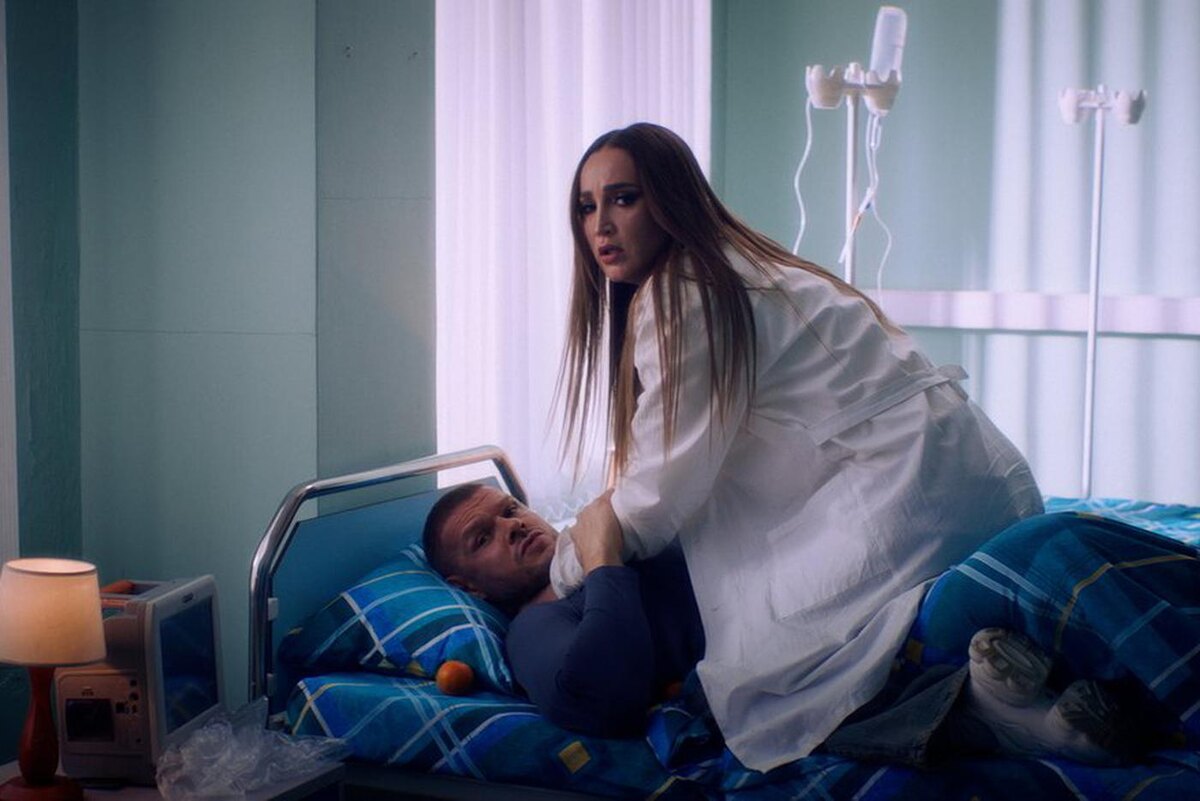 Ольга Бузова и Владимир Яглыч в фильме "Равиоли Оли" Наше Кино" 