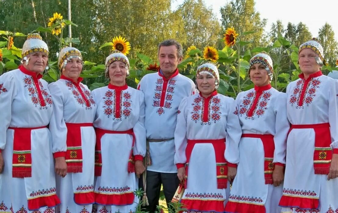 Чуваши в основном восточные европеоиды. 