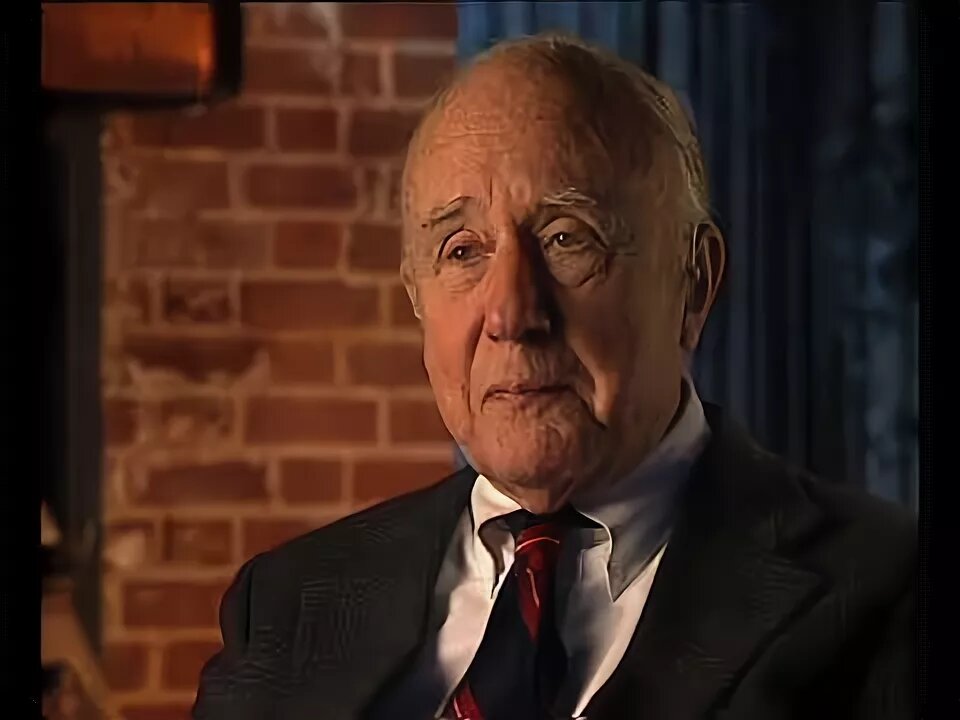 Джон Арчибальд Уилер (1911 - 2008 гг.) американский физик-теоретик, член Национальной академии наук США (1952) и Американского философского общества, иностранный член Лондонского королевского общества.