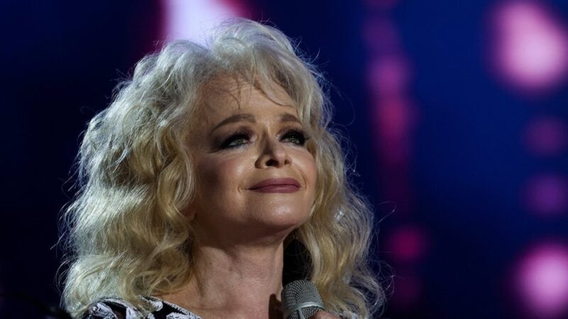    Надежда на перемены: артистка в ожидании нового этапа в своей карьере и жизни.