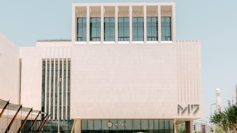 M7 в Дохе назван в честь района Msheireb Downtown Doha («М») и семи принципов развития креативного сообщества («7»): вдохновлять, оснащать, подтверждать, расширять возможности, ускорять, объединять и продвигать.📷Фото: Courtesy of Art Basel