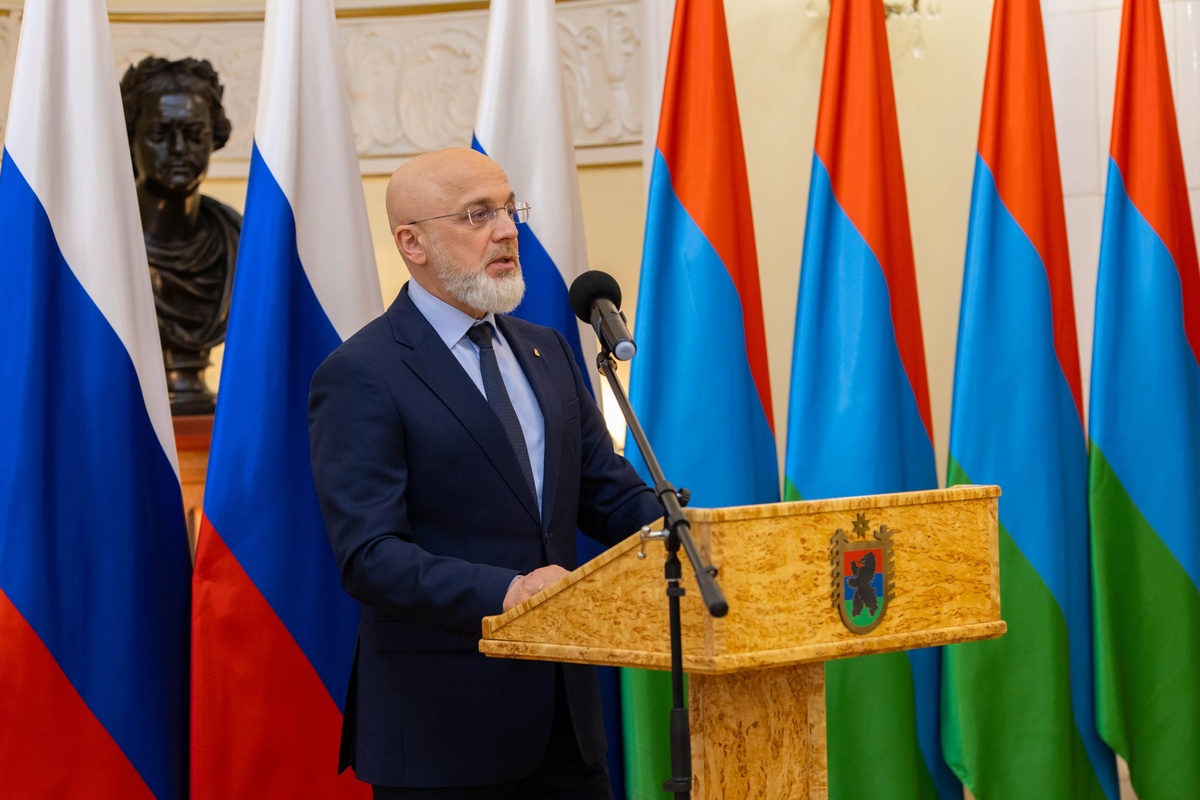    Шандалович признался, что до сих пор ощущает себя частью коллектива РБ© Правительство Карелии
