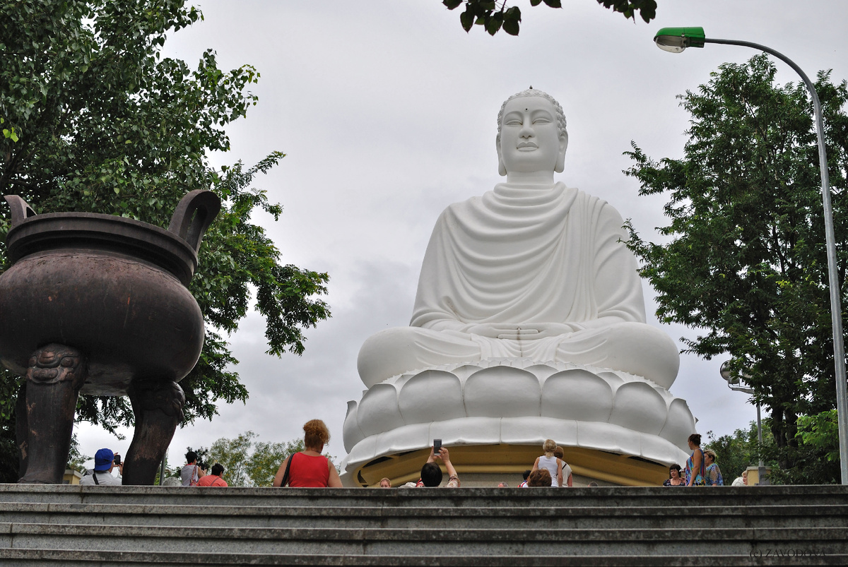 Большой Беллый Будда (фото автора)