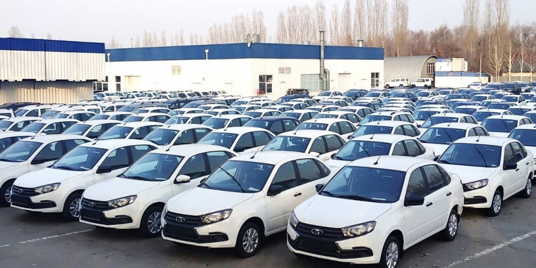 АвтоВАЗ изменил цену базовой версии Lada Granta: как изменилась стоимость автомобиля. Рассказываю подробности