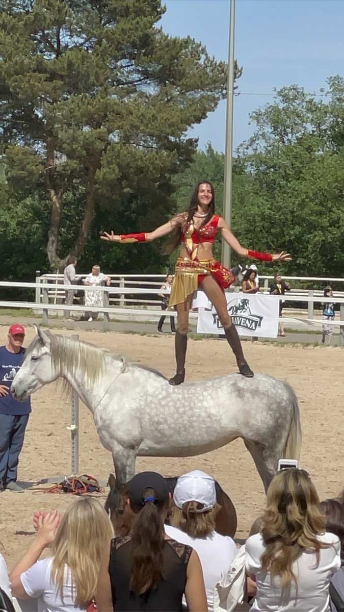 Таня Носова