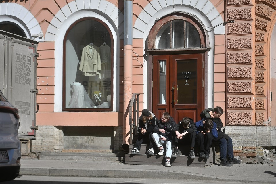    В Петербурге выявили около 3 тысяч случаев преступлений против детей. Алексей БУЛАТОВ