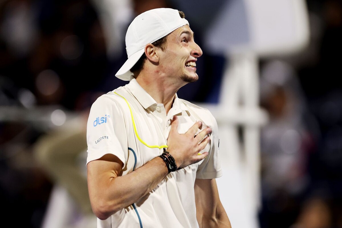     Теннисист Уго Умбер