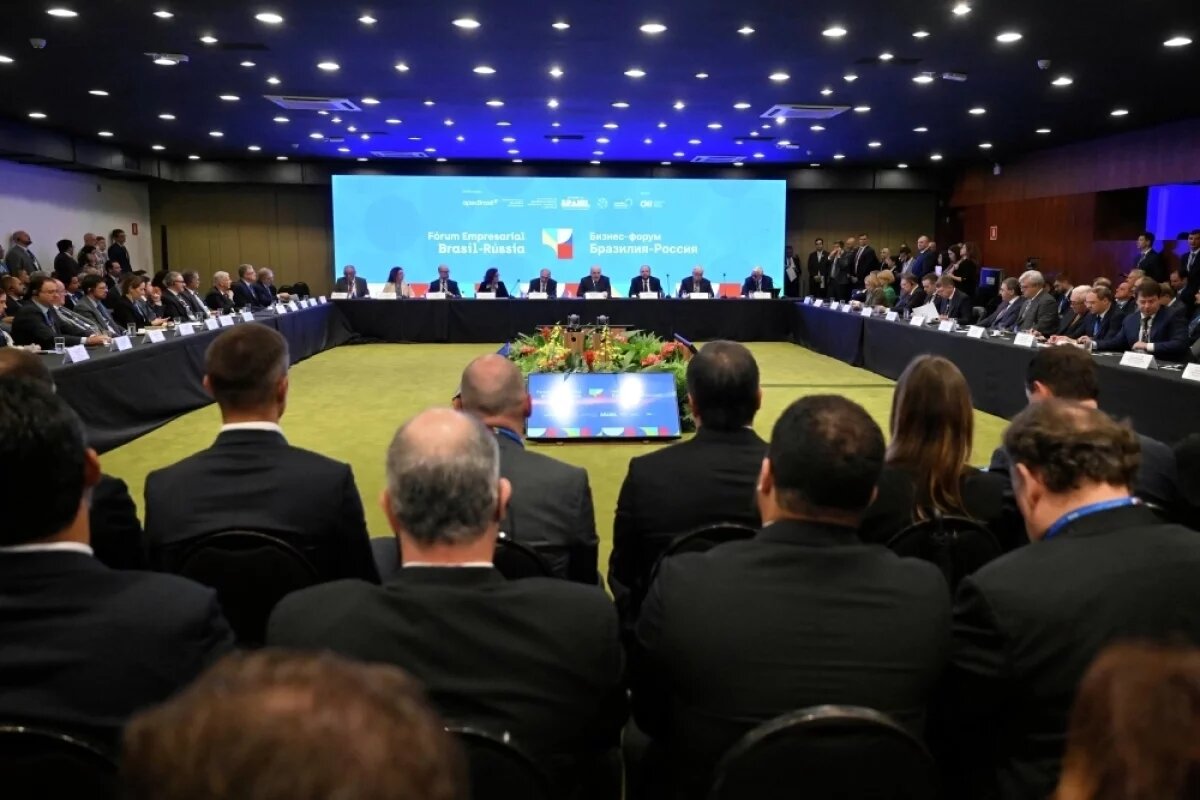    Мишустин назвал РФ одним из основных торговых партнеров Бразилии