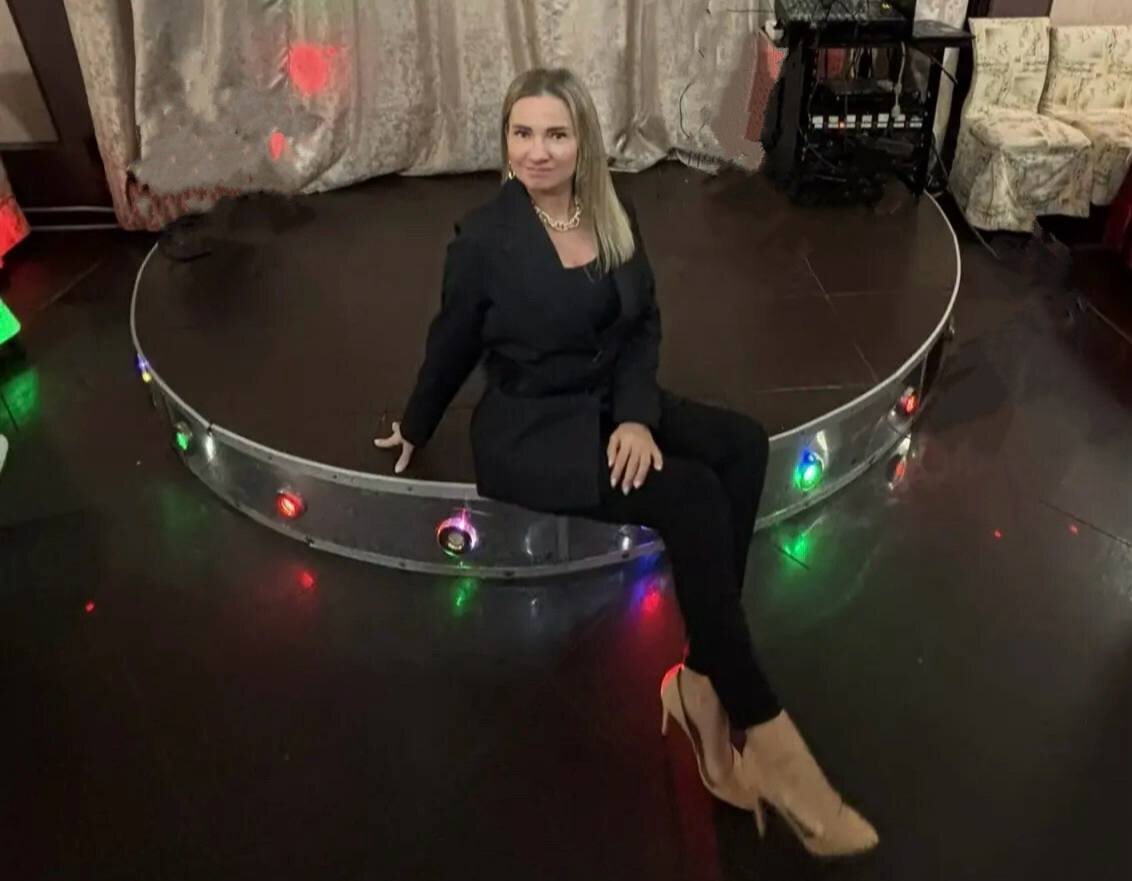 На фото автор Дзен-канала, Ирина Князева, карьерный консультант №1 по мнению ведущего отраслевого сервиса HRTIME