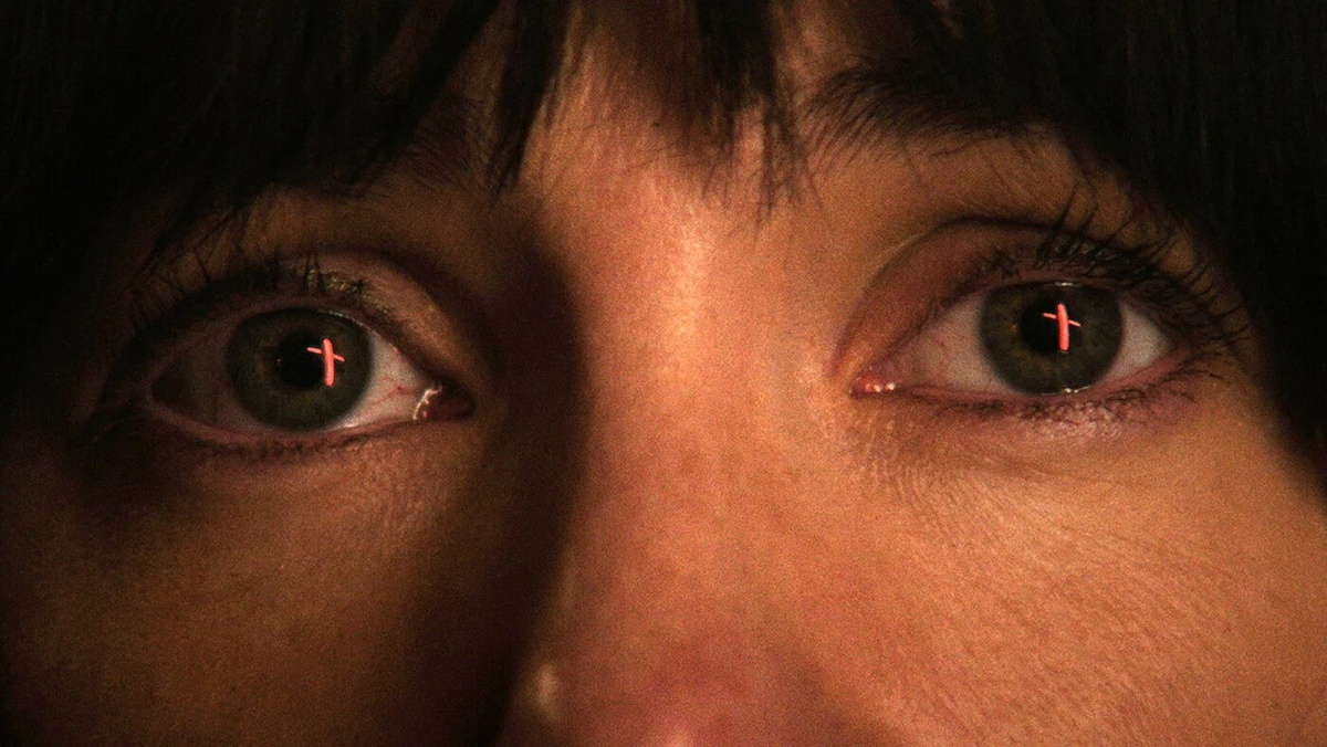 Реж. Эшлин Кларк