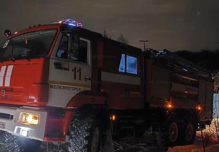     В Железногорске Курской области при пожаре спасли 4 человек