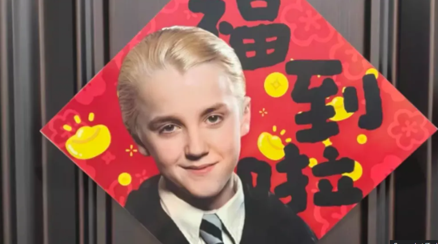 Ох уж эта коварная детская усмешка, десять баллов Слизерину! Наконец он победит в битве факультетов