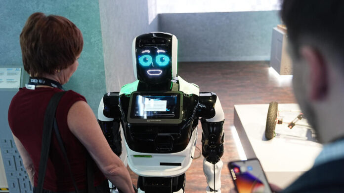    Роботизация российских предприятий: от промышленных роботов на заводах до беспилотного транспорта, меняющего логистику.