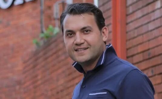 В реальной жизни Тарас Кузьмин открытый, добый и общительный