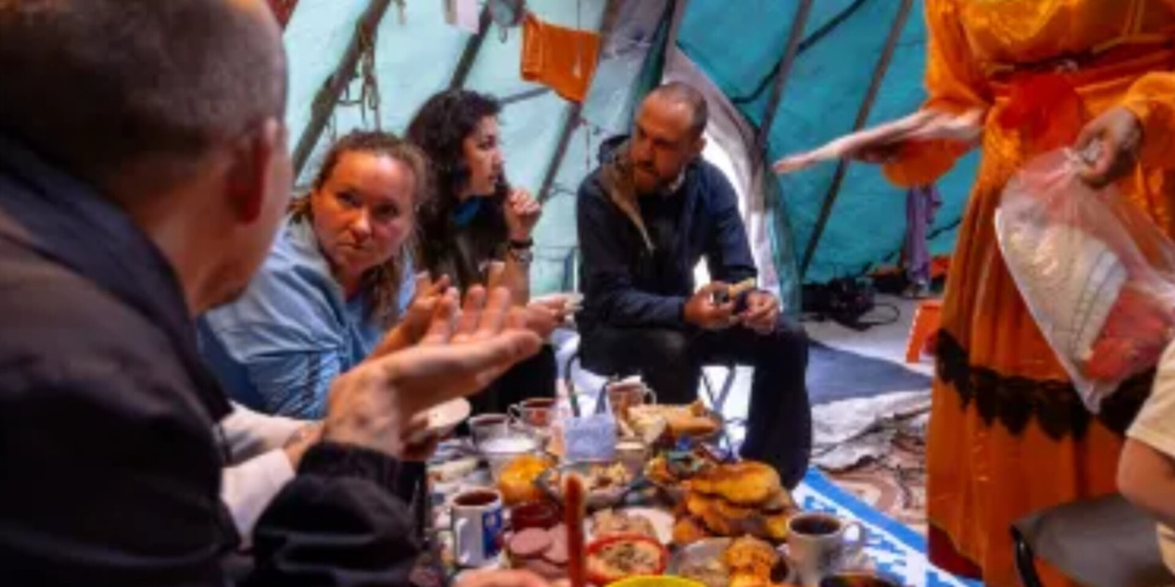 Как устроена жизнь оленеводов в тундре?