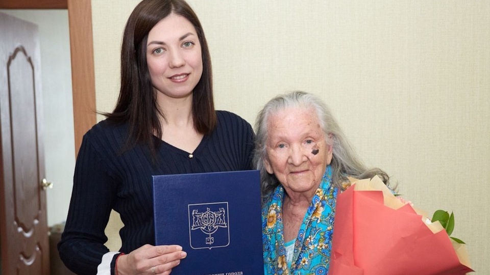 На Сахалине ветеран Великой Отечественной войны Мария Жук отметила 94-летие