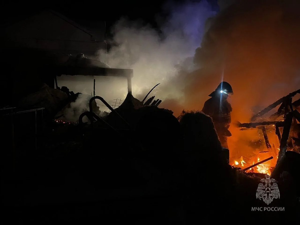     За сутки в Красноярском крае потушили 14 пожаров