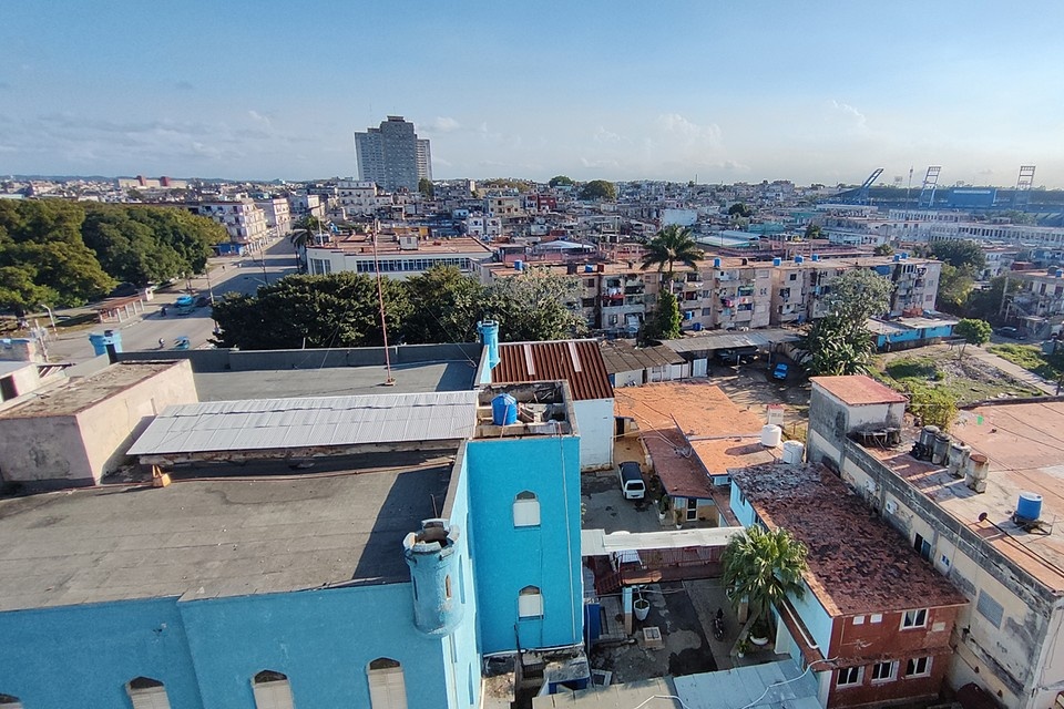    Вид на Гавану из окна писательской квартиры Григорий КУБАТЬЯН