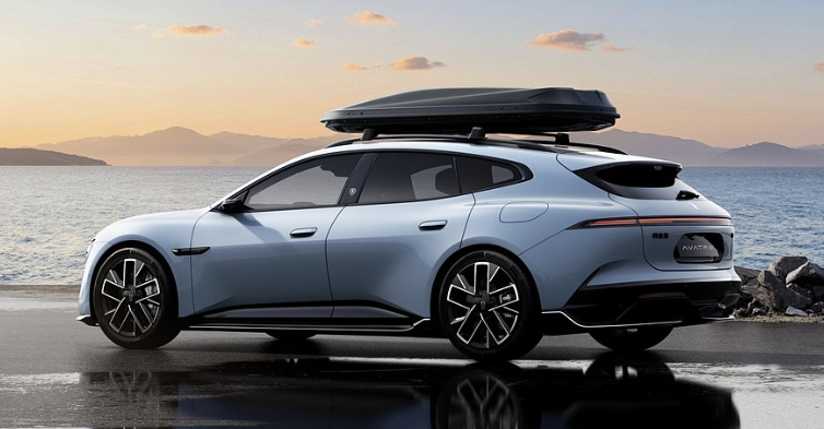 Универсал Avatr 06T против Zeekr 007GT. Премьера