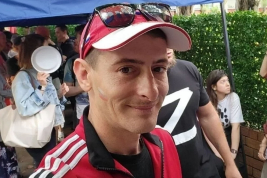    Социальные сети