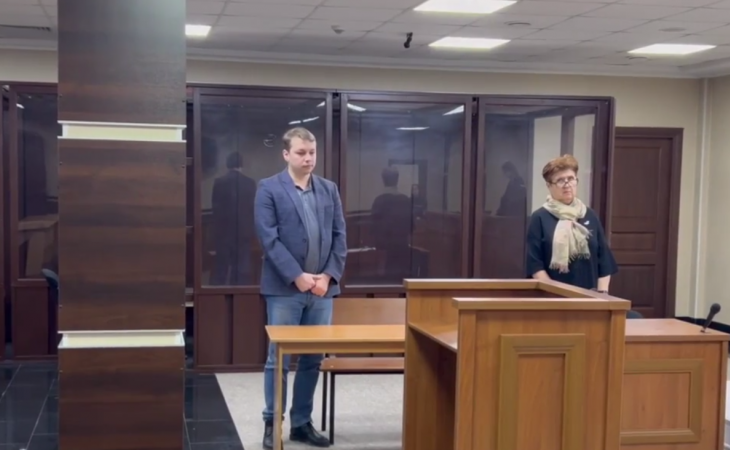 Матасов в суде. Фото: скрин видео МК на Алтае