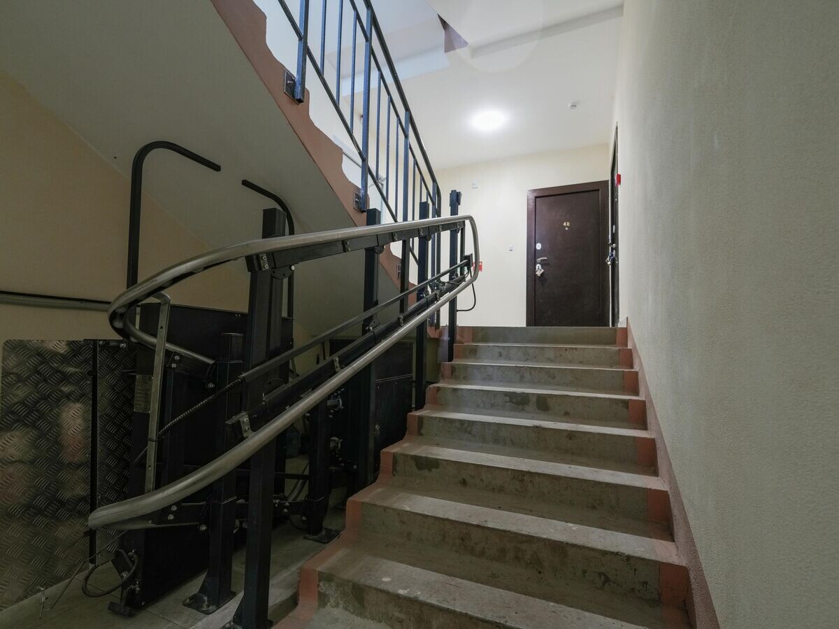    Подъезд жилого дома | © РИА Новости / Александр Иванов