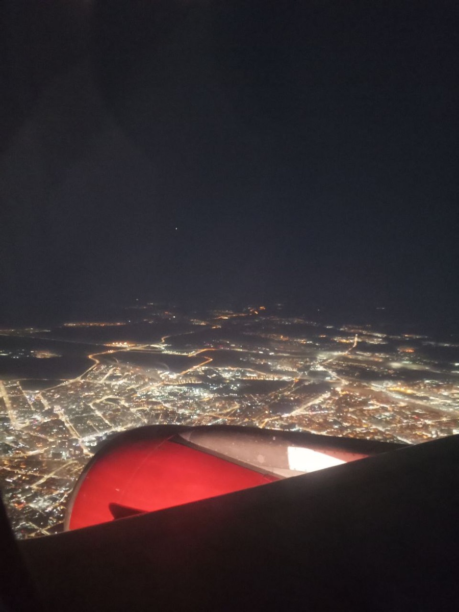 Санкт-Петербург сегодня ранним утром. 