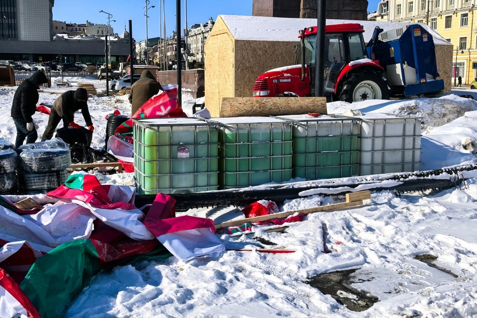    В администрации заверили, что территорию приведут в порядок. Фото: Николай Иванов