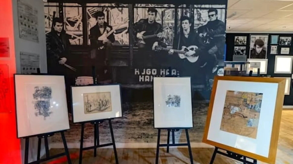 Работы Стюарта Сатклиффа в Музее Beatles в Ливерпуле.📷Фото: @liverpoolbeatlesmuseum