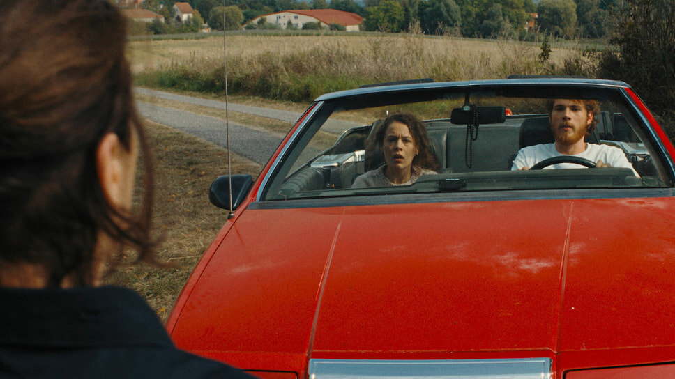 Кадр из фильма «Отражения №3», режиссер Кристиан Петцольд, 2025.📷Фото: Иноекино