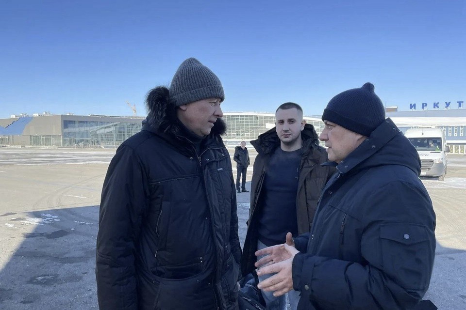    Губернатор Игорь Кобзев вылетел в Бодайбо для работы на месте ЧС. Пресс-служба правительства Иркутской области