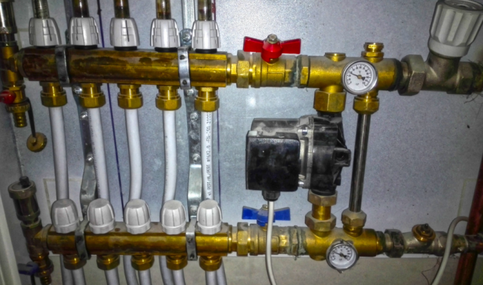 Каждому кредиту в системе отопления будет соответствовать собственный вентиль / фото: pxhere.com
