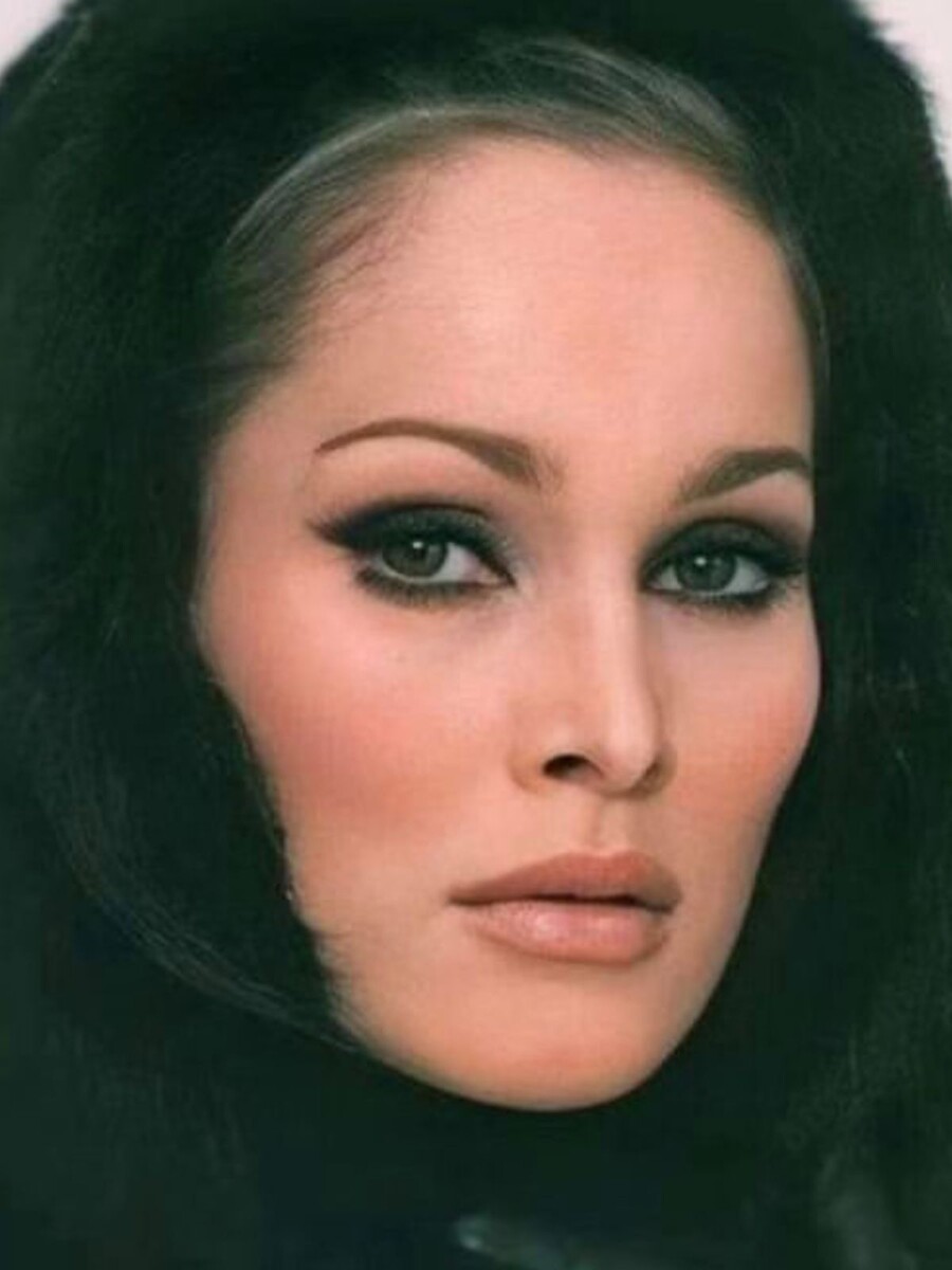 Урсула Андресс: знаменитая швейцарская актриса. Фото из Яндекс картинки